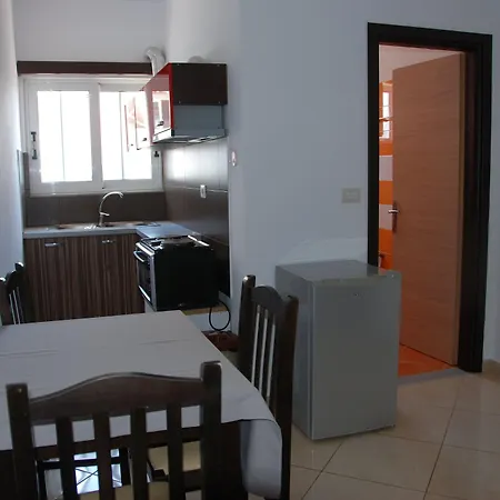 Edola Pensionat 3*