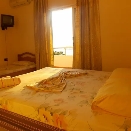 Edola Pensionat Sarandë